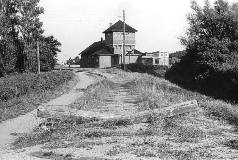 http://www.mjk-h0.dk/evp_Df/6516-LB.Bagenkop.2.9.1962.Foto.J.Henneke.jpg