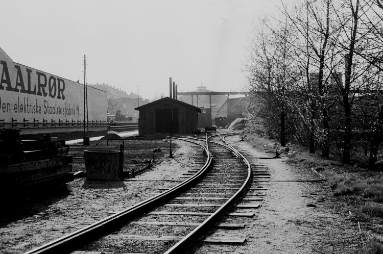 http://www.mjk-h0.dk/evp_Gas/64.i.26.oestre_gasvaerk.remisen.april_1959.jpg