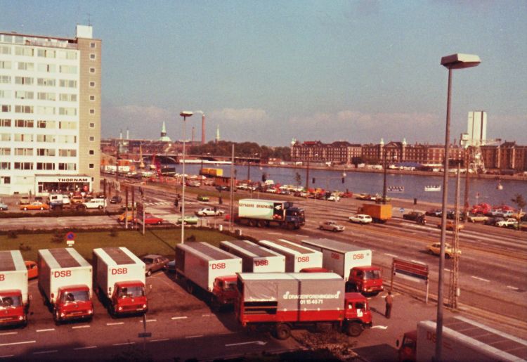 http://www.mjk-h0.dk/evp_Gb/c-koebenhavn%20gb.forplads.oktober_1978.jpg