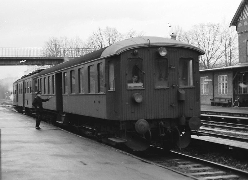 http://www.mjk-h0.dk/evp_Kystb/skodsborg.dec.1966.crs_3674.-c-.sbj.jpg