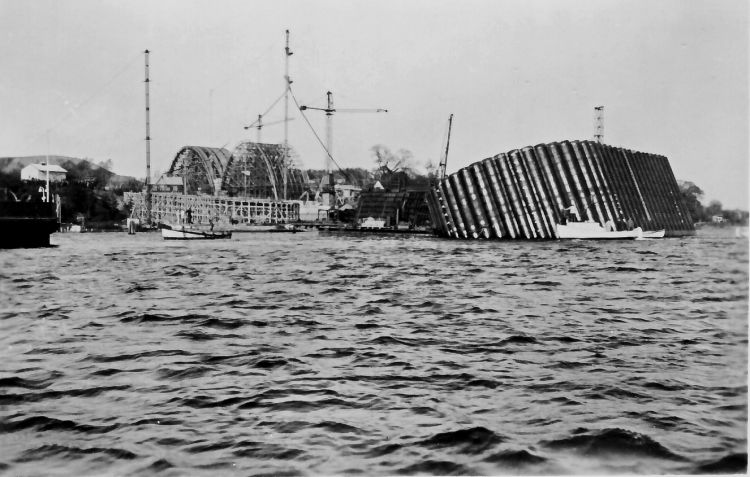 http://www.mjk-h0.dk/evp_Lillebaeltsbroen/lillebaeltsbroen-07.jpg