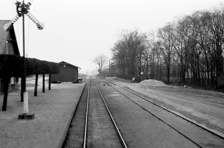 http://www.mjk-h0.dk/evp_OKMJ/314.v.52.revninge_set_m.martofte.20.3.1966..jpg