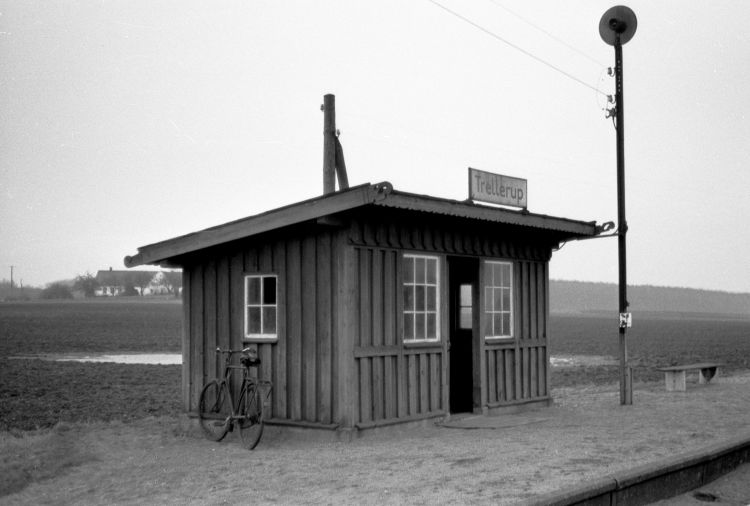 http://www.mjk-h0.dk/evp_OKMJ/315.i.02.okmj.trellerup_trb.20.3.1966..jpg