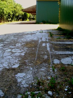 http://www.mjk-h0.dk/evp_Roer/basnaes.foto.rasmus_munk.2009.100_9398.jpg