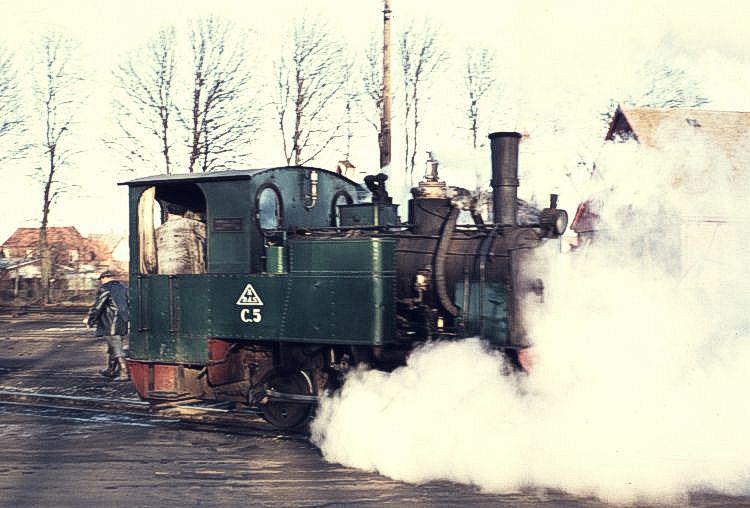 http://www.mjk-h0.dk/evp_Roer/dia.29.sakskoebing_nr.c5.goerlev.1958.jpg