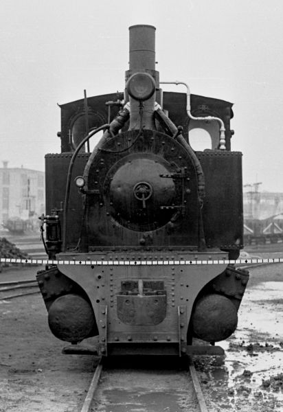 http://www.mjk-h0.dk/evp_Roer/m.76.i.11.nakskov_sukkerfbr.nr.2,nakskov,nov.1959,.jpg
