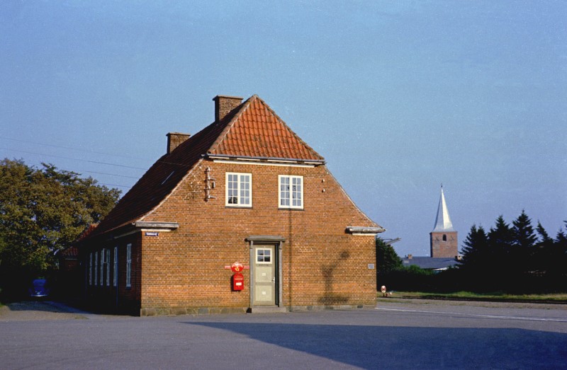 http://www.mjk-h0.dk/evp_SVJ/67-836.ii.21.svj.spoettrup.25.9.1965.jpg