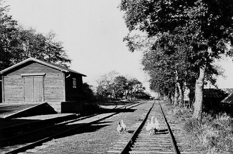 http://www.mjk-h0.dk/evp_So-Ve/munkebjergby.22.10.1950.foto.jst.jpg